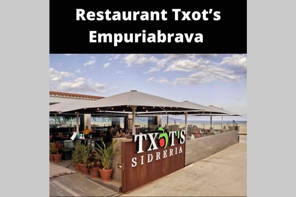 Apartamento Para 4 Personas A 200 M De La Playa. Appartement Empuriabrava Buitenkant foto